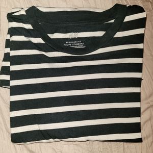 Medium H&M Stripped T-Shirt